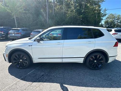 2020 Volkswagen Tiguan 2.0T SE R-Line Black