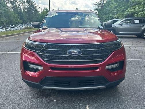 Red Metallic 2022 Ford Explorer XLT