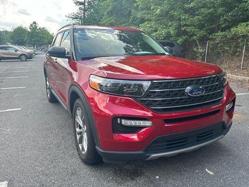 Red Metallic 2022 Ford Explorer XLT