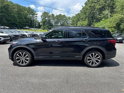 2022 Ford Explorer ST