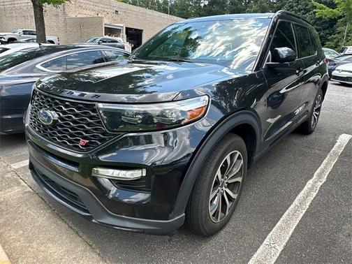2022 Ford Explorer ST