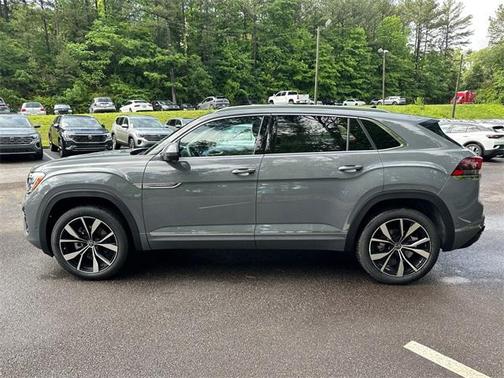 2025 Volkswagen Atlas Cross Sport 2.0T SEL Premium R-Line