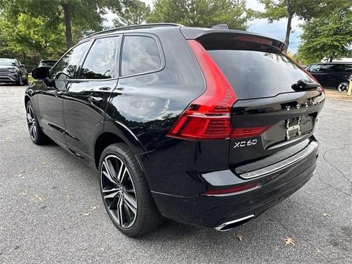 2020 Volvo XC60 T5 R-Design