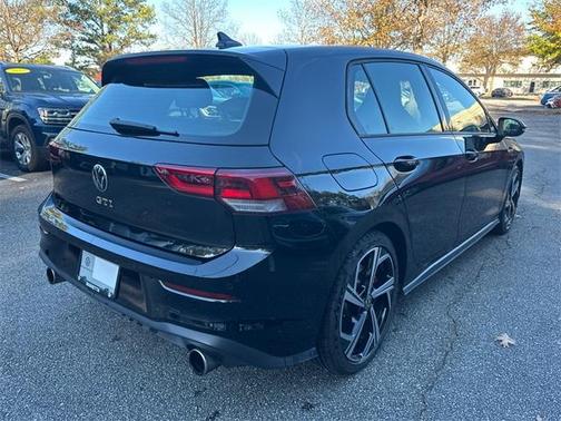 2024 Volkswagen Golf GTI 2.0T SE