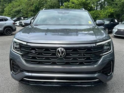 2024 Volkswagen Atlas Cross Sport 2.0T SEL R-Line