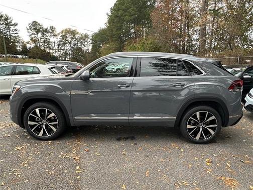 2026 Volkswagen Atlas Cross Sport 2.0T SEL Premium R-Line