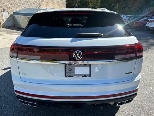 2026 Volkswagen Atlas Cross Sport 2.0T SEL Premium R-Line