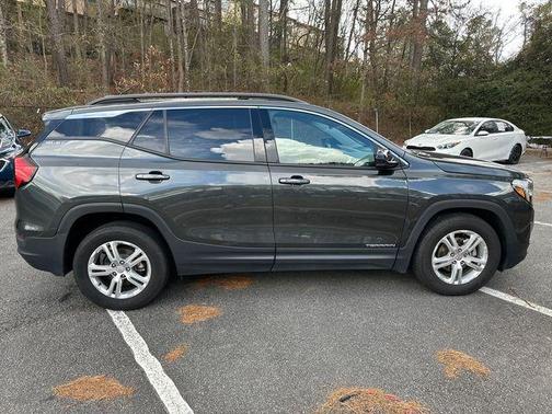 Graphite Gray Metallic 2018 GMC Terrain SLE