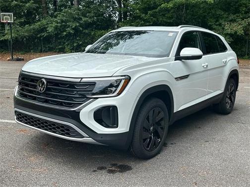 2025 Volkswagen Atlas Cross Sport 2.0T SE w/Technology