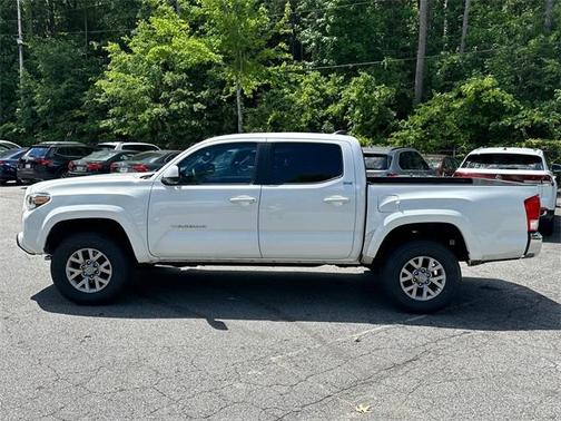 2017 Toyota Tacoma SR5
