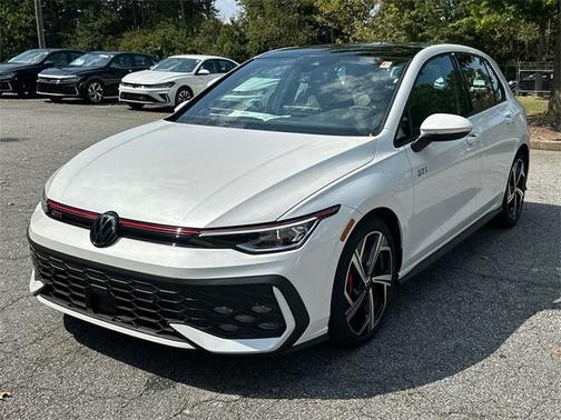 2025 Volkswagen Golf GTI 2.0T SE