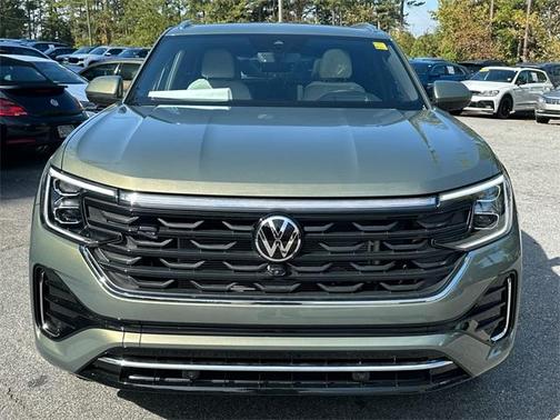 2026 Volkswagen Atlas Cross Sport 2.0T SEL Premium R-Line