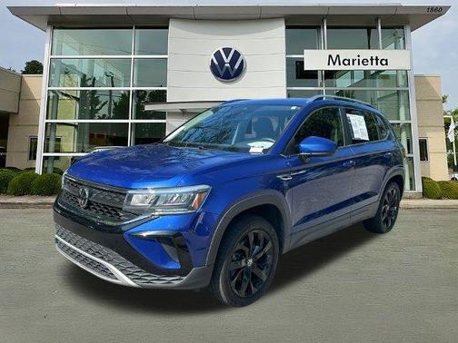 Blue Dusk 2023 Volkswagen Taos 1.5T SE