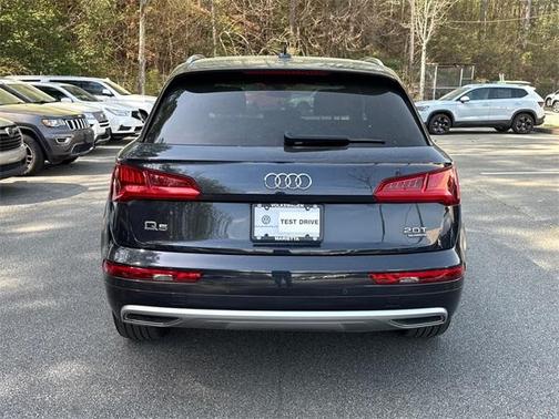 2018 Audi Q5 2.0T Premium Plus