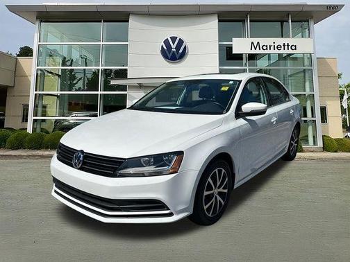 Pure White 2018 Volkswagen Jetta 1.4T SE