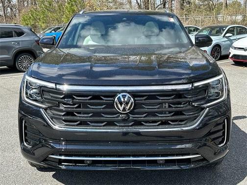 2025 Volkswagen Atlas Cross Sport 2.0T SEL Premium R-Line