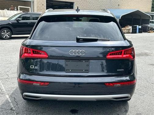2019 Audi Q5 2.0T Premium Plus