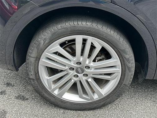 2019 Audi Q5 2.0T Premium Plus