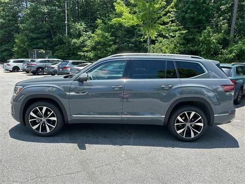 2025 Volkswagen Atlas 2.0T SEL Premium R-Line