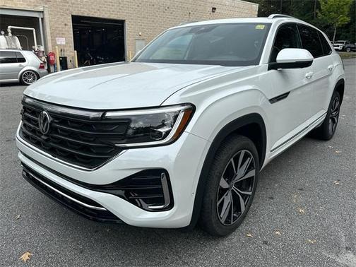 2025 Volkswagen Atlas Cross Sport 2.0T SEL Premium R-Line