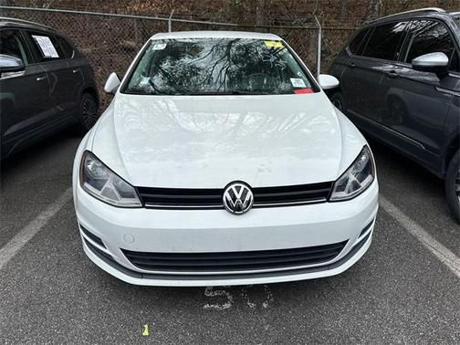 2017 Volkswagen Golf TSI S 4-Door