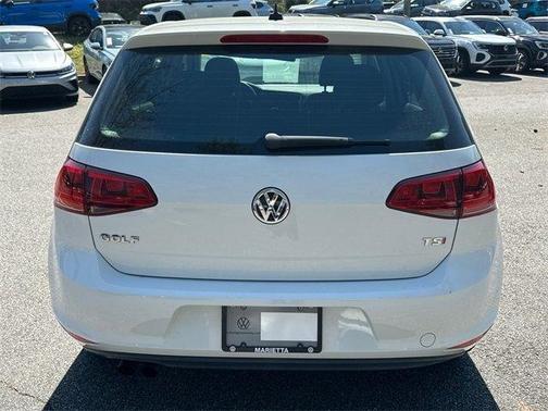 2017 Volkswagen Golf TSI S 4-Door