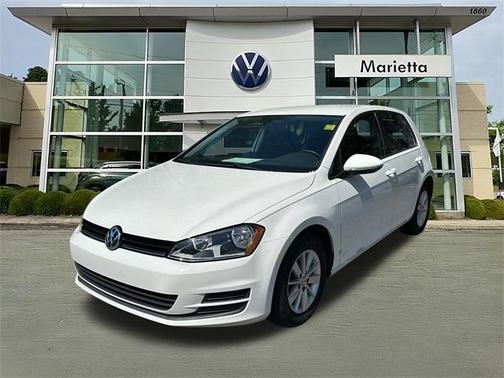 2017 Volkswagen Golf TSI S 4-Door