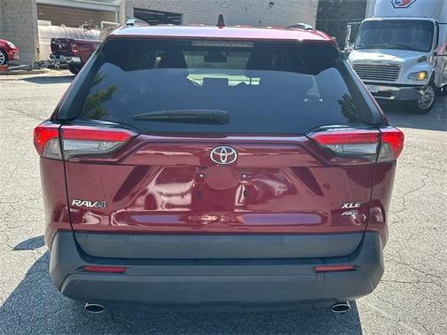 2020 Toyota RAV4 XLE Premium