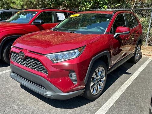 2020 Toyota RAV4 XLE Premium