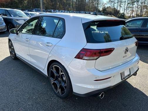 Opal White Pearl 2026 Volkswagen Golf GTI 2.0T Autobahn