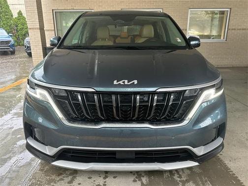 2022 Kia Carnival EX