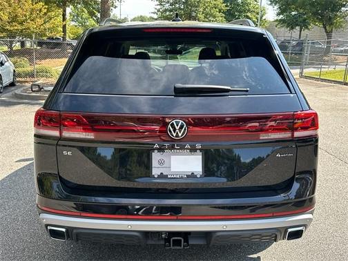 2026 Volkswagen Atlas 2.0T Peak Edition