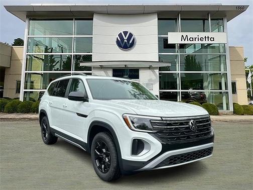 2025 Volkswagen Atlas 2.0T Peak Edition