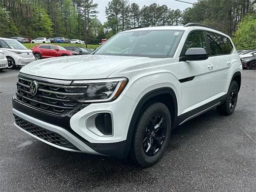 2025 Volkswagen Atlas 2.0T Peak Edition