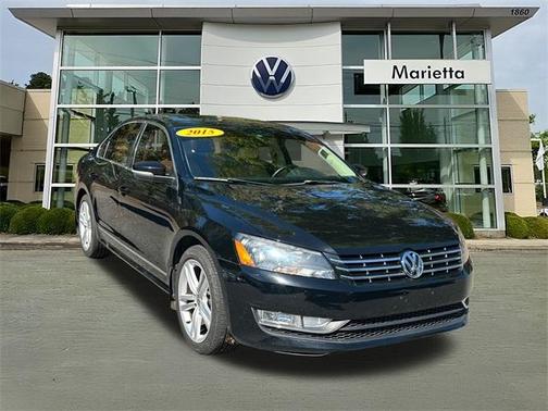 2015 Volkswagen Passat Auto SEL Premium