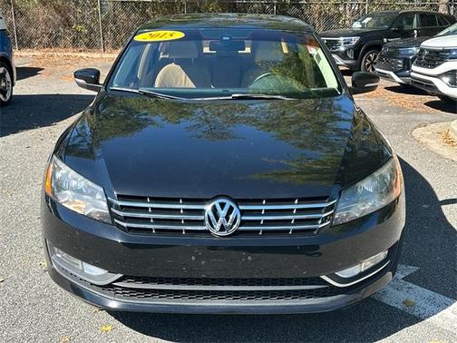 2015 Volkswagen Passat Auto SEL Premium