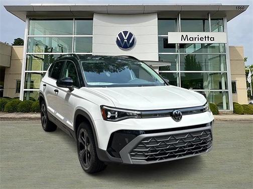 2025 Volkswagen Taos 1.5T SE Black