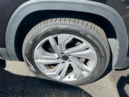 2023 Volkswagen Atlas 3.6L SE w/Technology