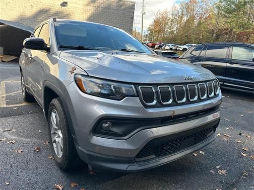2022 Jeep Compass Latitude