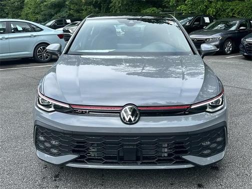 2025 Volkswagen Golf GTI 2.0T SE