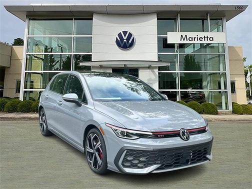 2025 Volkswagen Golf GTI 2.0T SE