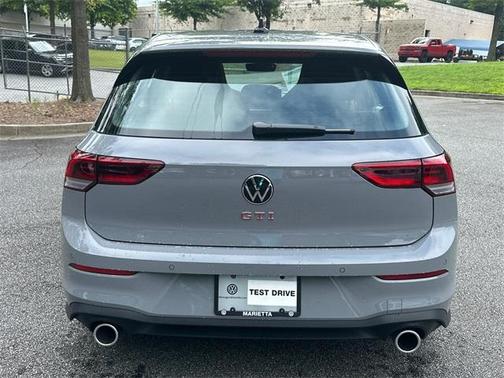 2025 Volkswagen Golf GTI 2.0T SE