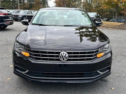2016 Volkswagen Passat 1.8T SE