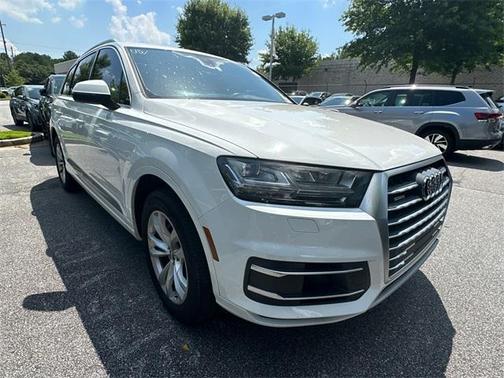 2019 Audi Q7 55 Premium Plus