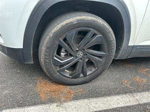 2022 Volkswagen Atlas 3.6L SE w/Technology