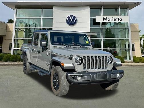 2023 Jeep Gladiator Sport