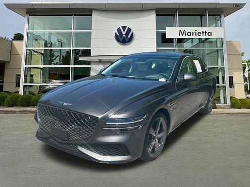 Makalu Gray 2023 Genesis G80 3.5T