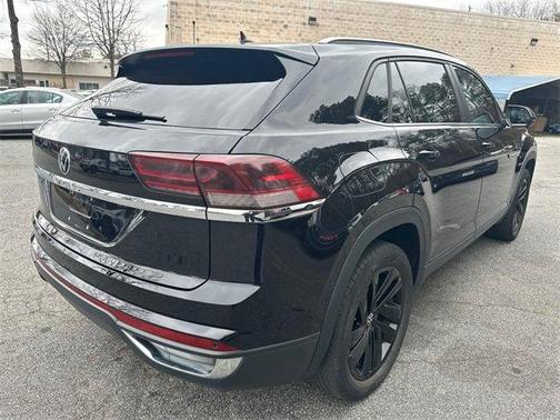 2022 Volkswagen Atlas Cross Sport 2.0T SE w/Technology