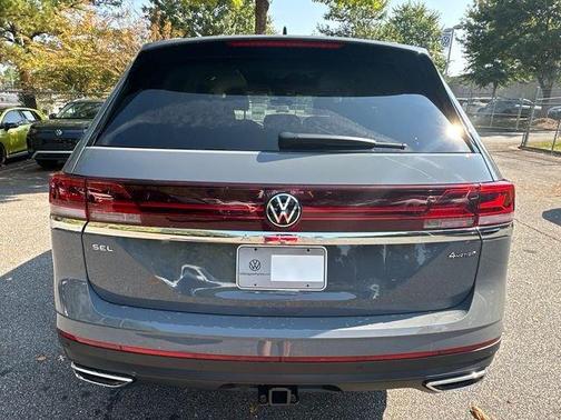 Pure Gray 2026 Volkswagen Atlas 2.0T SEL