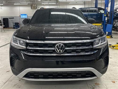 2023 Volkswagen Atlas 3.6L SE w/Technology